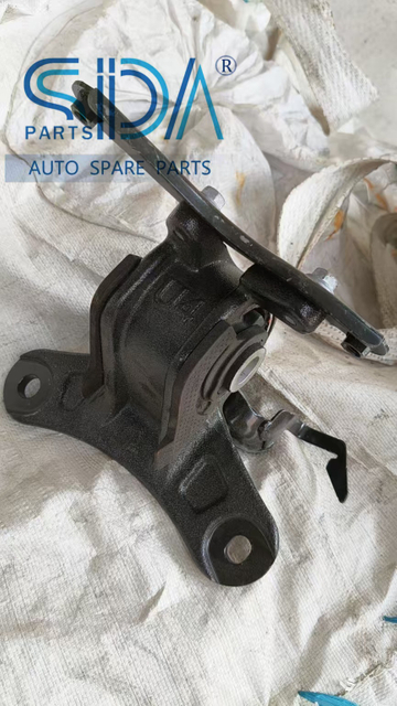 Wholesale Brand New Original Auto Parts Rubber Support Engine Mounting Insulator 12372-F2090 for Toyota RAV4